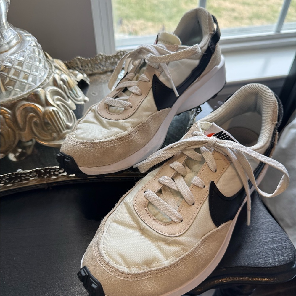 Nike Beige and Black Running Shoes